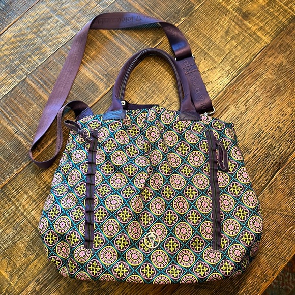 lululemon athletica Handbags - Ivivva by Lululemon convertible tote.